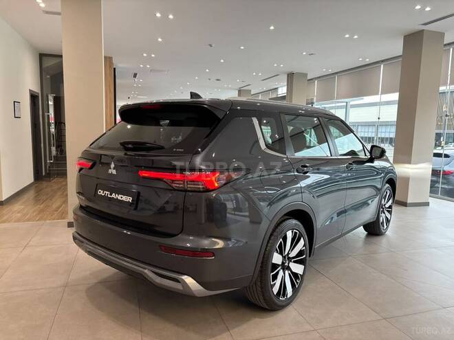 Mitsubishi Outlander 2026, 0 km - 2.5 l - Bakı