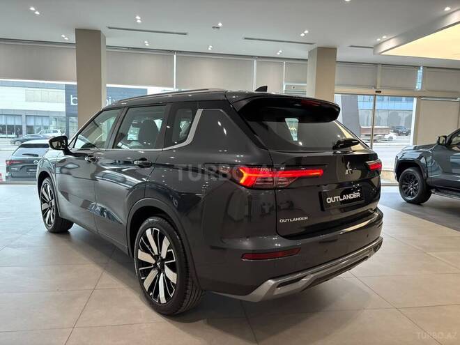 Mitsubishi Outlander 2026, 0 km - 2.5 l - Bakı