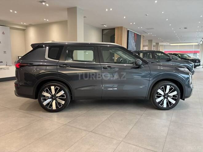 Mitsubishi Outlander 2026, 0 km - 2.5 l - Bakı