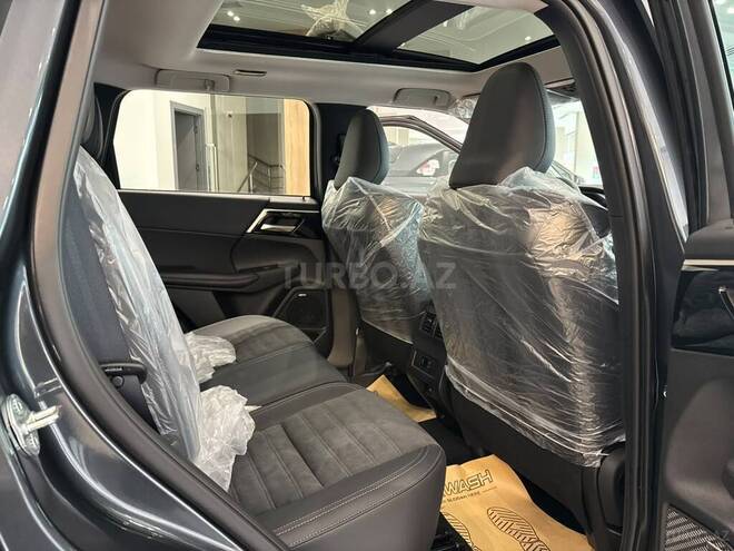 Mitsubishi Outlander 2026, 0 km - 2.5 l - Bakı