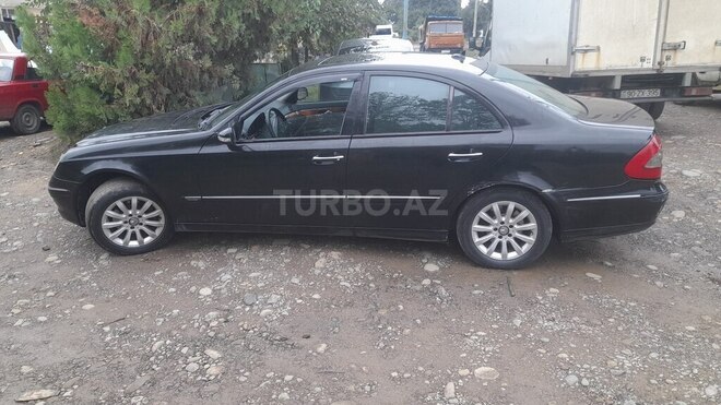 Mercedes E 220 2008, 280,000 km - 2.2 l - Masallı