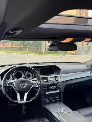 Mercedes E 250 2015, 298,000 km - 2.1 l - Bakı