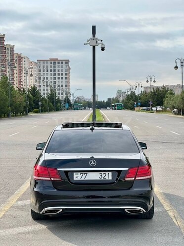 Mercedes E 250 2015, 298,000 km - 2.1 l - Bakı