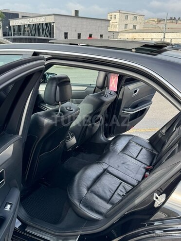 Mercedes E 250 2015, 298,000 km - 2.1 l - Bakı
