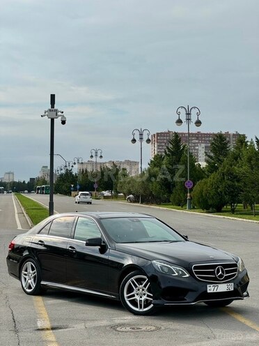 Mercedes E 250 2015, 298,000 km - 2.1 l - Bakı