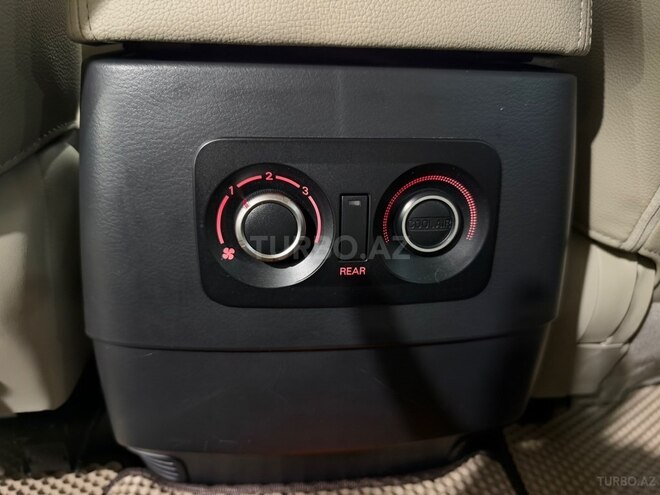 Mitsubishi Pajero 2019, 25,500 km - 3.8 l - Bakı