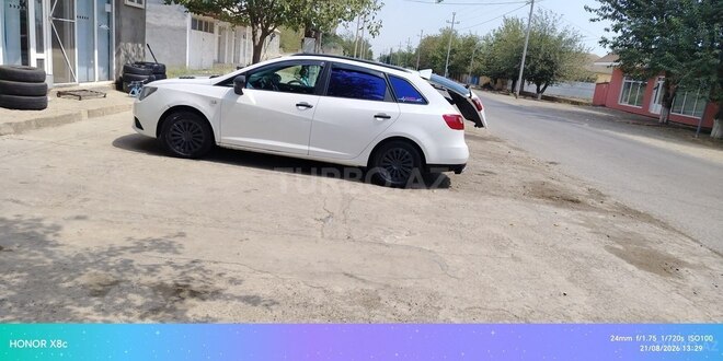 SEAT Ibiza 2013, 400,000 km - 1.4 л - Sumqayıt