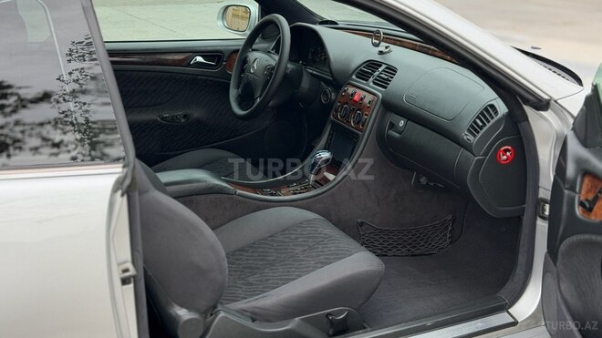 Mercedes CLK 200 2000, 299,000 km - 2.0 l - Gəncə