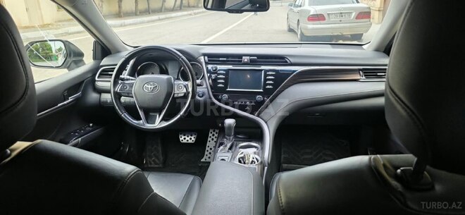 Toyota Camry 2018, 149,452 km - 2.5 л - Bərdə
