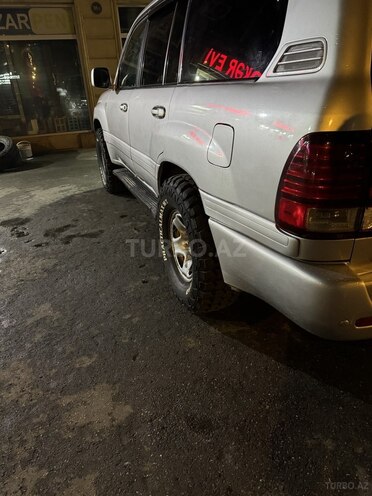 Toyota Land Cruiser 2001, 602,000 km - 4.2 l - Bakı