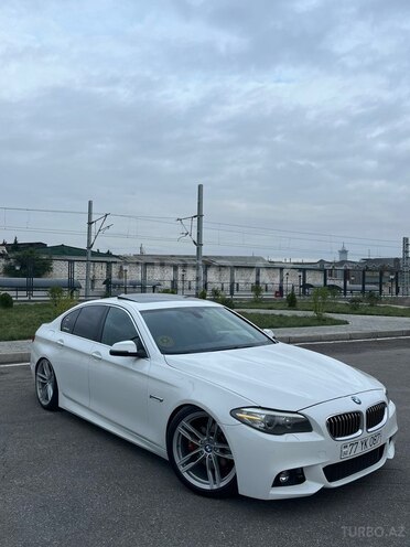 BMW 528 2015, 260,000 km - 2.0 l - Masallı