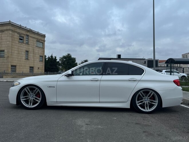 BMW 528 2015, 260,000 km - 2.0 l - Masallı