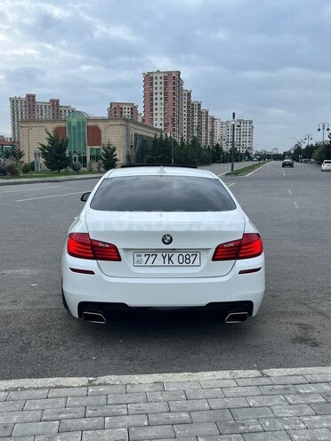 BMW 528 2015, 260,000 km - 2.0 l - Masallı