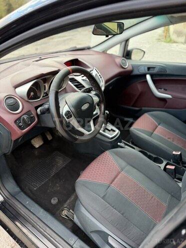 Ford Fiesta 2011, 140,000 km - 1.4 l - Bakı