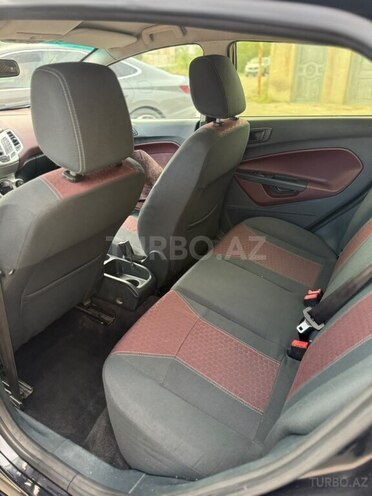Ford Fiesta 2011, 140,000 km - 1.4 l - Bakı