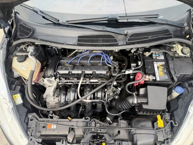 Ford Fiesta 2011, 140,000 km - 1.4 l - Bakı