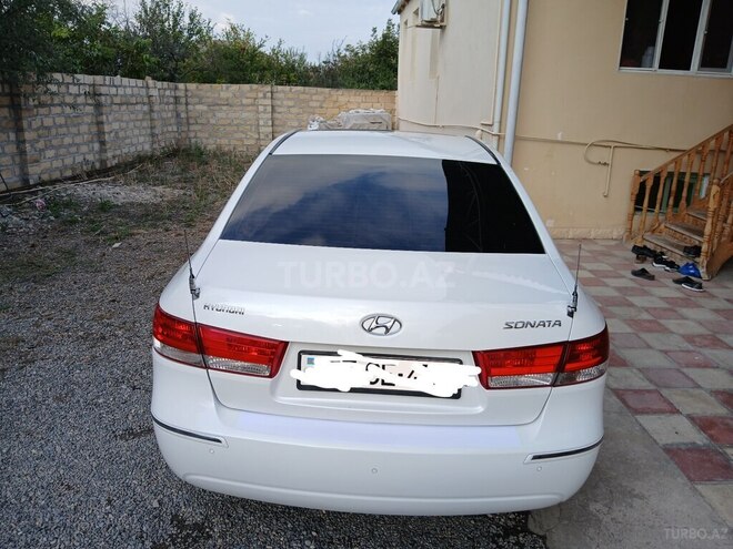 Hyundai Sonata 2009, 188,000 km - 2.4 l - Samux