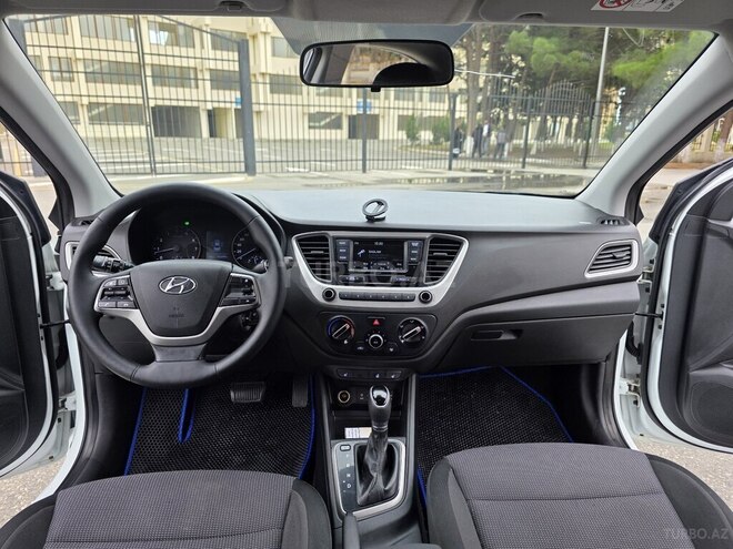 Hyundai Accent 2018, 162,145 km - 1.6 l - Sumqayıt