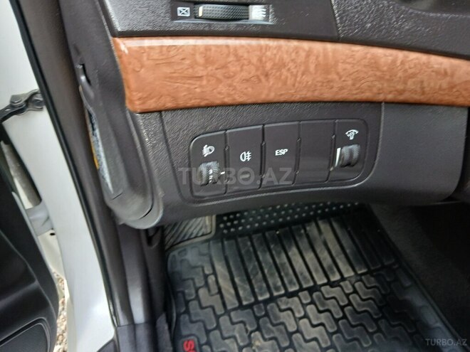 Hyundai Sonata 2009, 188,000 km - 2.4 l - Samux