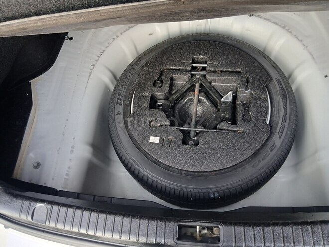Hyundai Sonata 2009, 188,000 km - 2.4 l - Samux