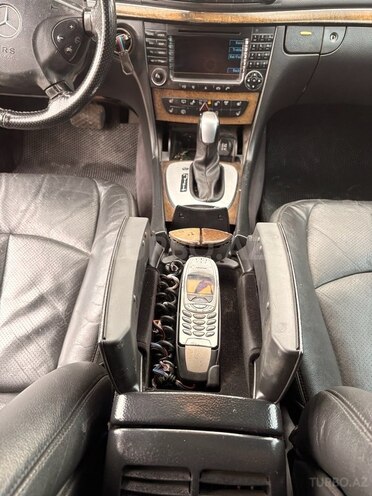 Mercedes E 270 2004, 487,588 km - 2.7 л - Bakı