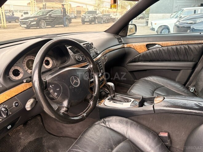 Mercedes E 270 2004, 487,588 km - 2.7 л - Bakı