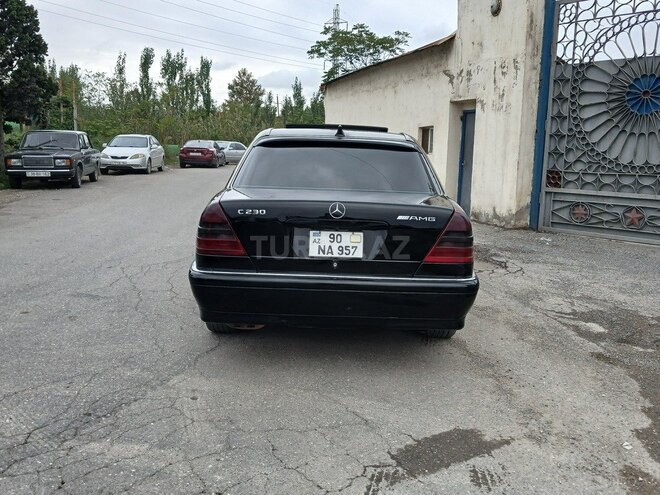Mercedes C 230 1997, 328,147 km - 2.3 l - Bakı