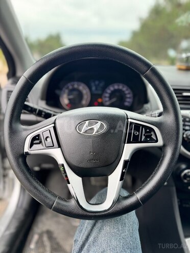 Hyundai Accent 2011, 288,000 km - 1.6 l - Bakı