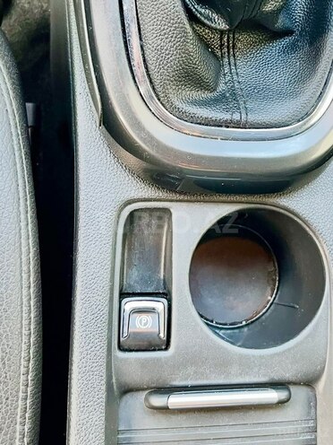 Opel Astra 2013, 174,000 km - 1.4 л - Gəncə