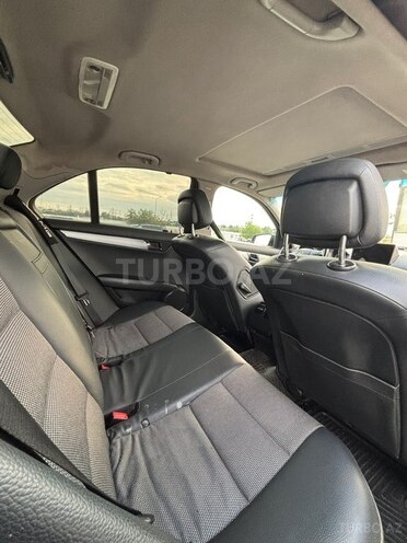 Mercedes C 250 2010, 240,000 km - 1.8 l - Bakı