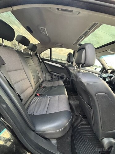 Mercedes C 250 2010, 240,000 km - 1.8 l - Bakı
