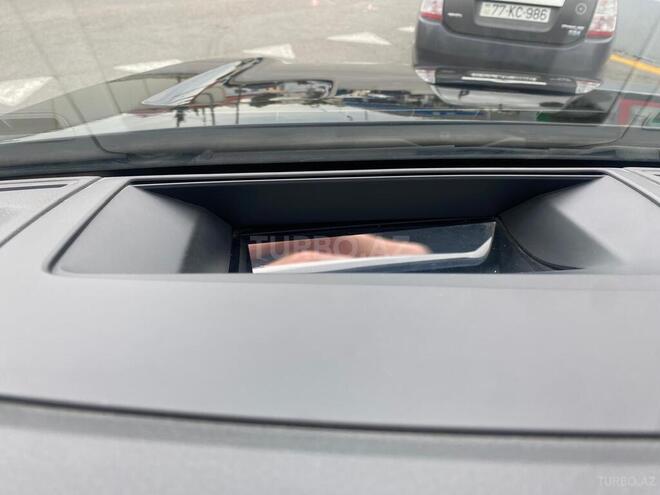 Volkswagen Touareg 2018, 201,000 km - 4.1 l - Bakı