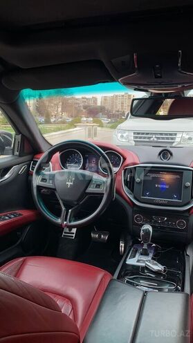 Maserati Ghibli 2016, 142,000 km - 3.0 l - Bakı