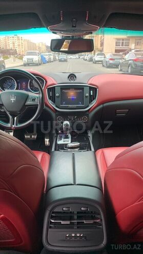 Maserati Ghibli 2016, 142,000 km - 3.0 l - Bakı