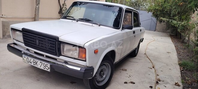 LADA (VAZ) 2107 1999, 500,000 km - 1.6 l - Yevlax