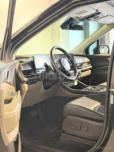 Kia Carnival 2025, 23,000 km - 1.6 l - Bakı