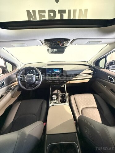 Kia Carnival 2025, 23,000 km - 1.6 l - Bakı