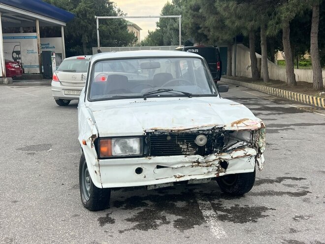LADA (VAZ) 2107 2009, 190,000 km - 1.6 l - Bakı
