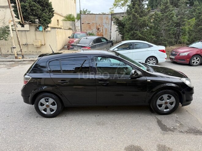 Opel Astra 2009, 336,562 km - 1.4 l - Bakı