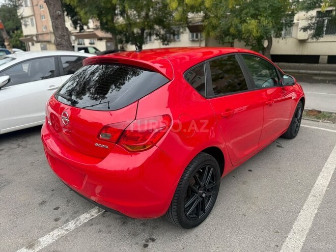 Opel Astra 2009, 264,000 km - 1.4 л - Bakı