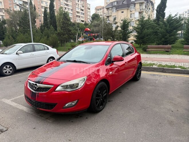 Opel Astra 2009, 264,000 km - 1.4 л - Bakı