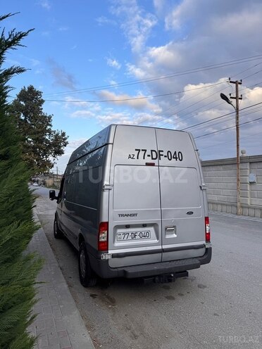 Ford Transit 2009, 231,382 km - 2.4 l - Xudat