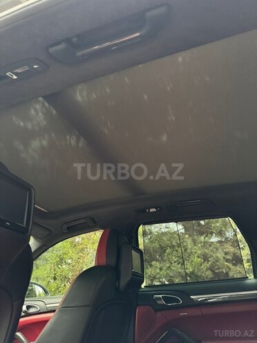 Porsche Cayenne Turbo S 2016, 114,000 km - 4.8 л - Bakı