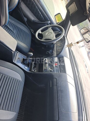 Mercedes C 220 1997, 500,000 km - 2.2 l - Sumqayıt