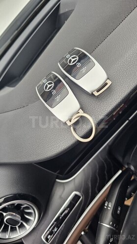 Mercedes E 220 d 2018, 218,011 km - 2.0 l - Bakı