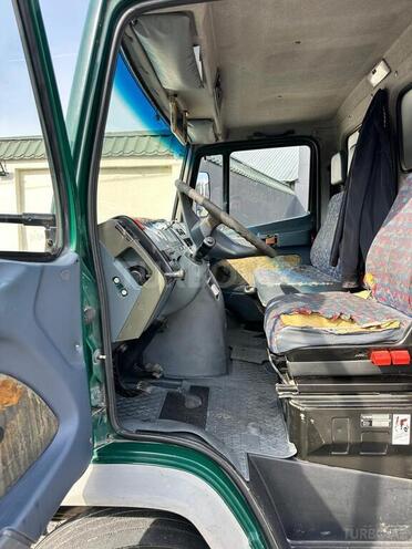 Mercedes Vario 1999, 650,000 km - 4.3 l - Qəbələ