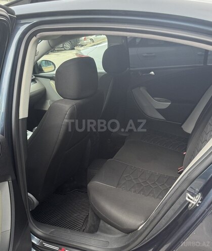 Volkswagen Passat 2005, 309,777 km - 2.0 l - Bakı