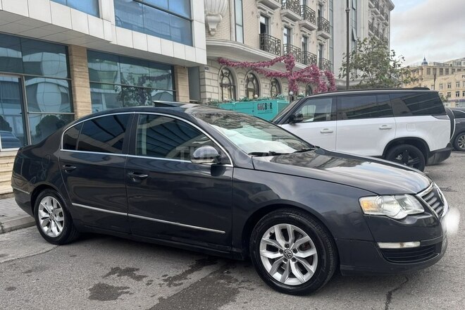 Volkswagen Passat 2005, 309,777 km - 2.0 l - Bakı