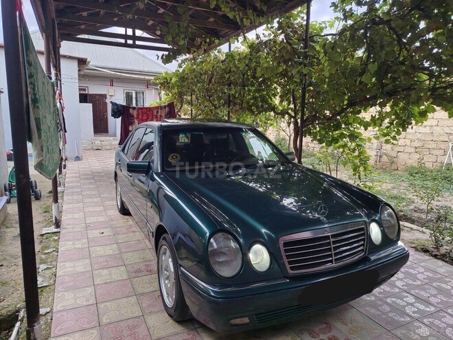 Mercedes E 220 1997, 499,900 km - 2.2 l - Bakı