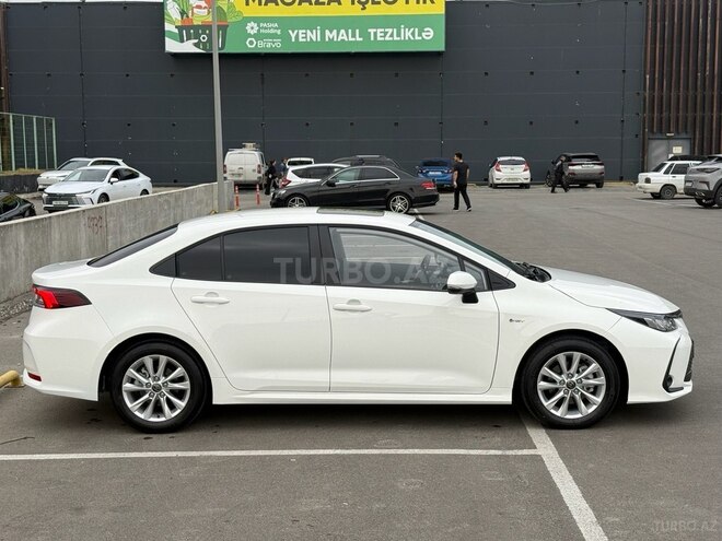 Toyota Corolla 2025, 7,000 km - 1.8 l - Bakı